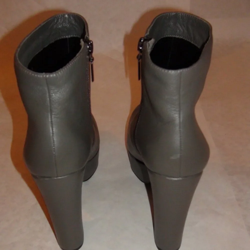 NWOB Report Prost Platform Bootie